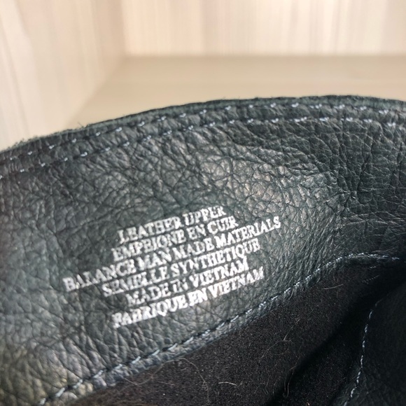 ⭐️ SALE ⭐️ Born Shoes Knee Length Boots (size 7) - Picture 14 of 14